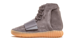 YEEZY 750